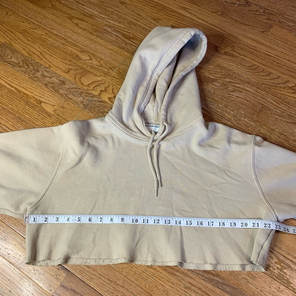 Streetwear Society Active Oatmeal Cropped Hoodie - Medium - Picture 5 of 6